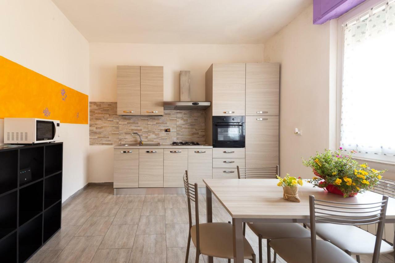 Fellini By Luce Stellata Appartement Aulla Buitenkant foto